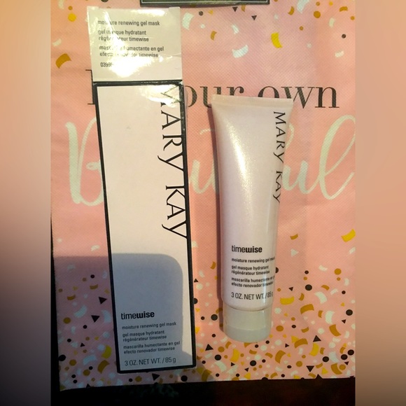 Mary Kay Other - SOLD🍾Mary Kay Timewise moisture renewing gel mask